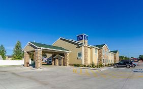 Cobblestone Inn & Suites - Bridgeport